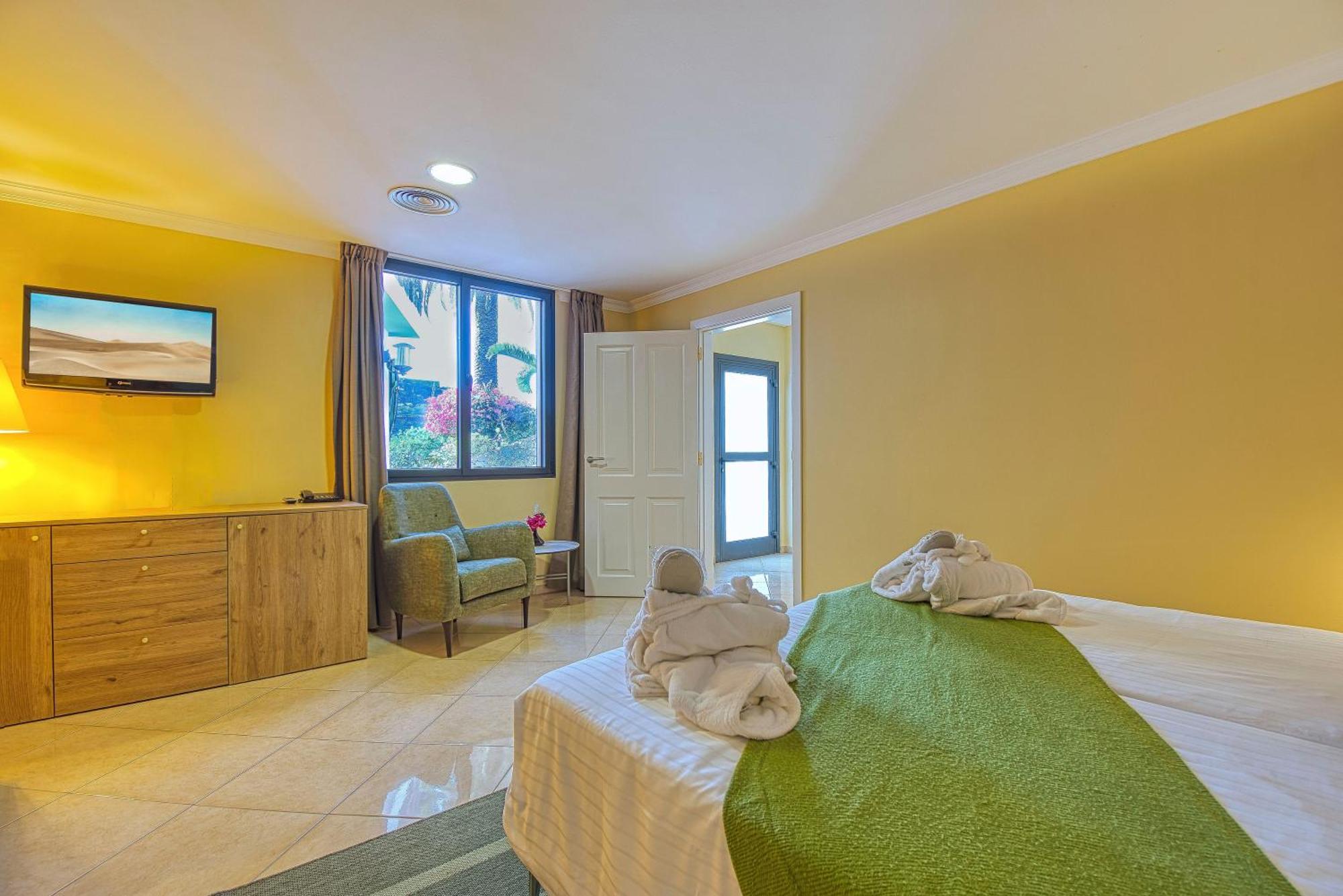 Casa Leon Royal Retreat Hotel Maspalomas  Bagian luar foto